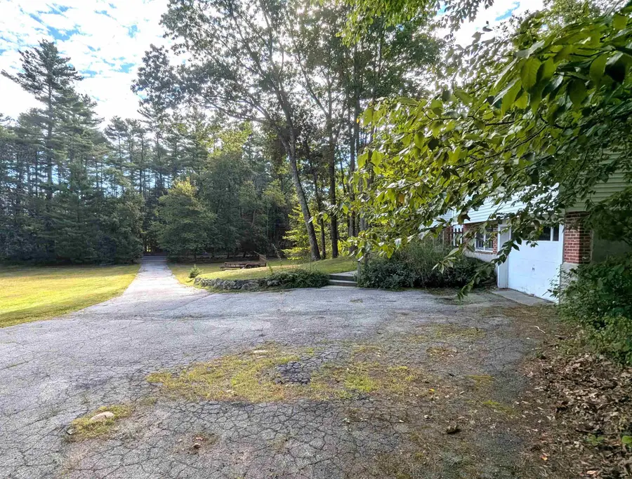206 S Merrimack Road, Hollis, NH 03049 - Image #3