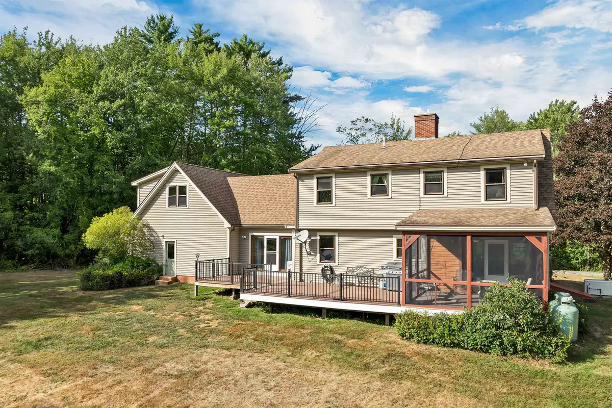 5 Bennett Farm Road, Mirror Lake, NH 03853 - Image #1