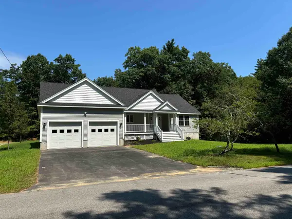 11 Blaisdell Court, Raymond, NH 03077