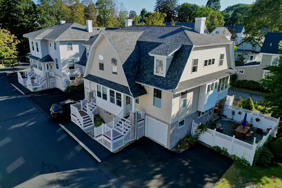 5 Old Parish Way, Portsmouth, NH 03801 - Image #1