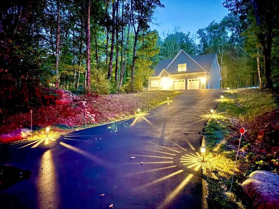 302 Flanders Road, Henniker, NH 03242 - Image #2