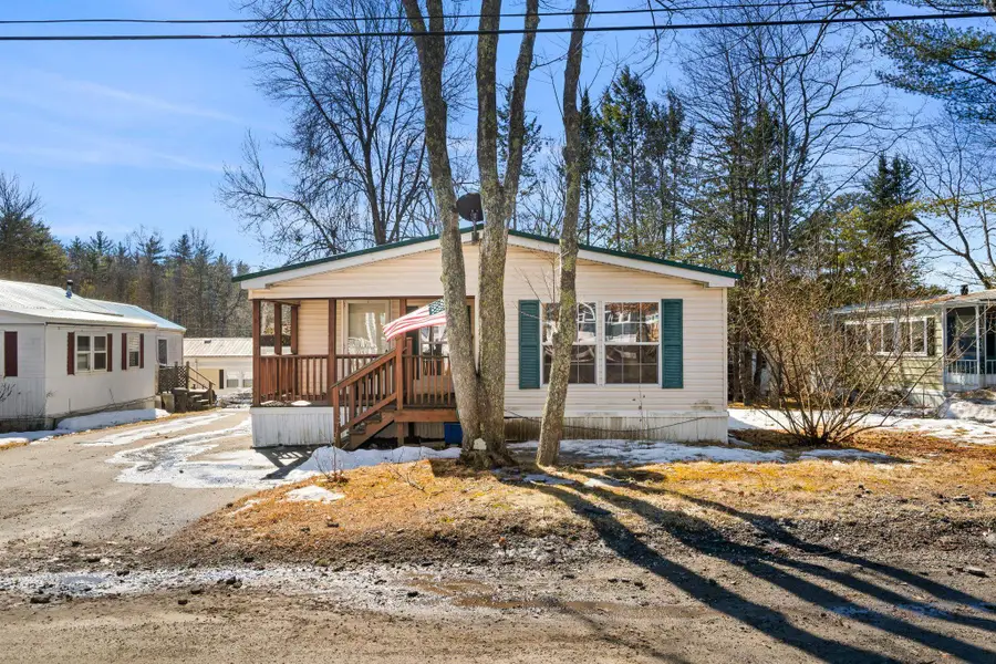801 Nottingham Drive, Exeter, NH 03833 - Image #3