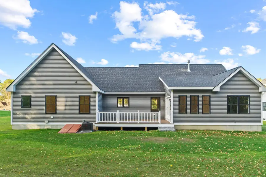 32 Stacey Lane, Chester, NH 03036 - Image #2