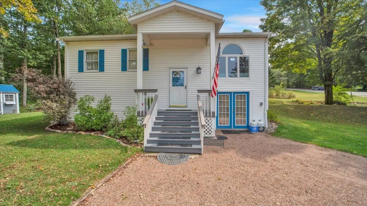 13 Ayers Drive, Jericho, VT 05465 - Image #1