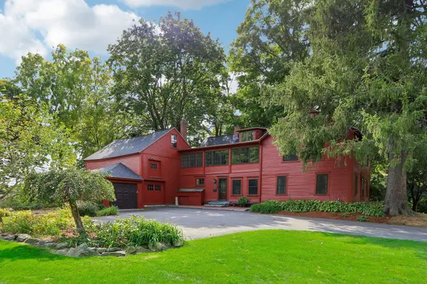 5 Nesmith, Derry, NH 03038-1201