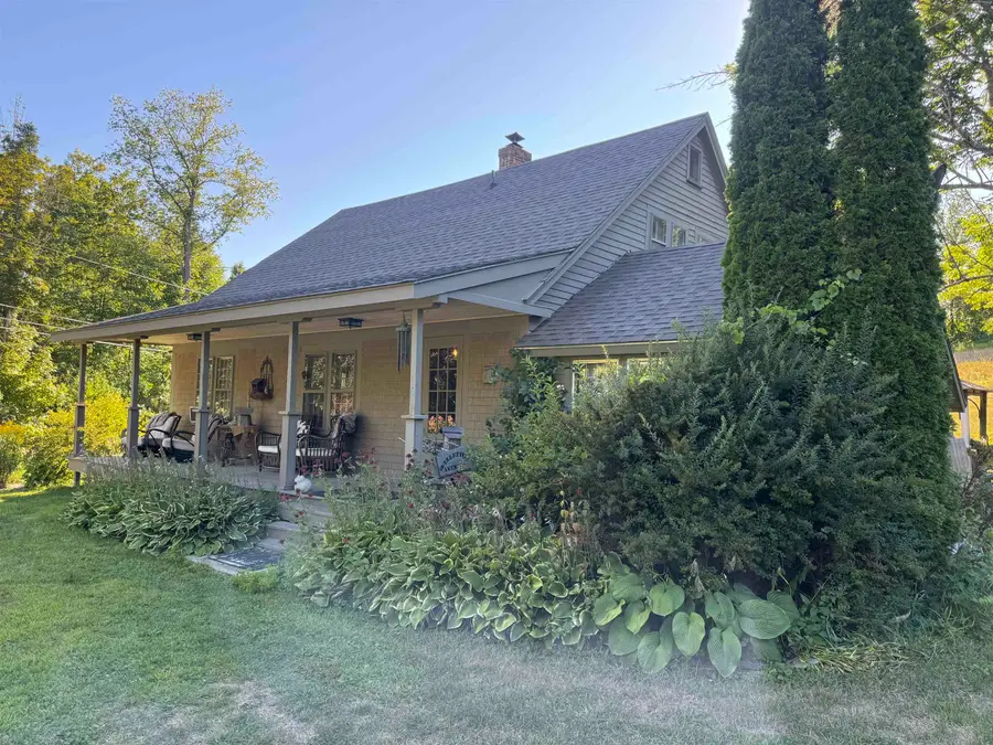 614 Redwater Brook Road, Claremont, NH 03743 - Image #2