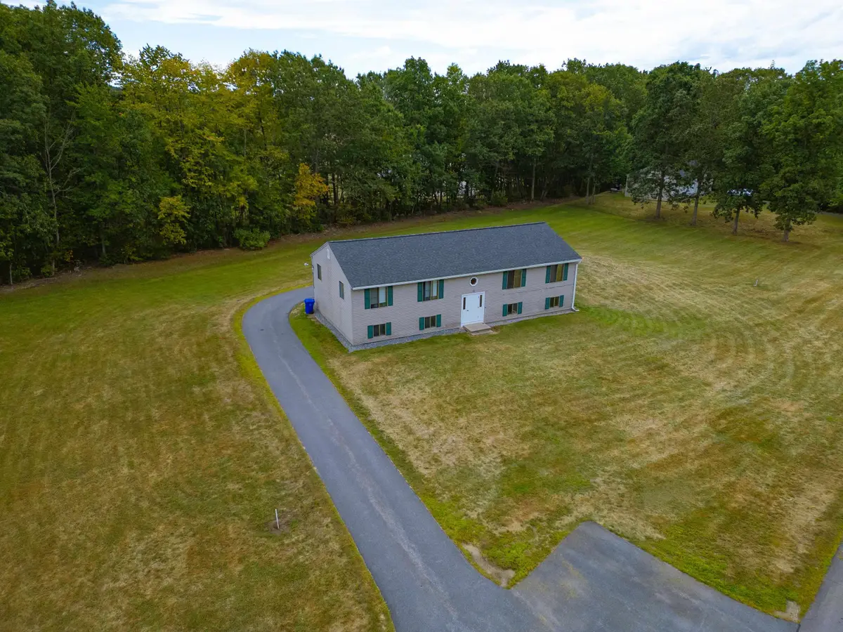 20 Johnson Meadow Road #A & B, Hampstead, NH 03841 - Image #1