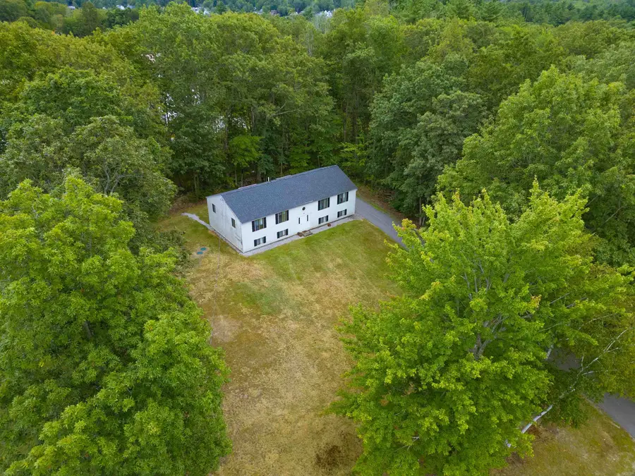 30 Johnson Meadow Road #A & B, Hampstead, NH 03841 - Image #2