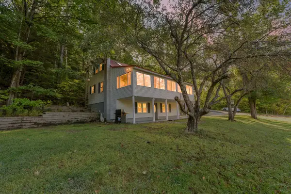 13 Mountain View Drive, Wakefield, NH 03872