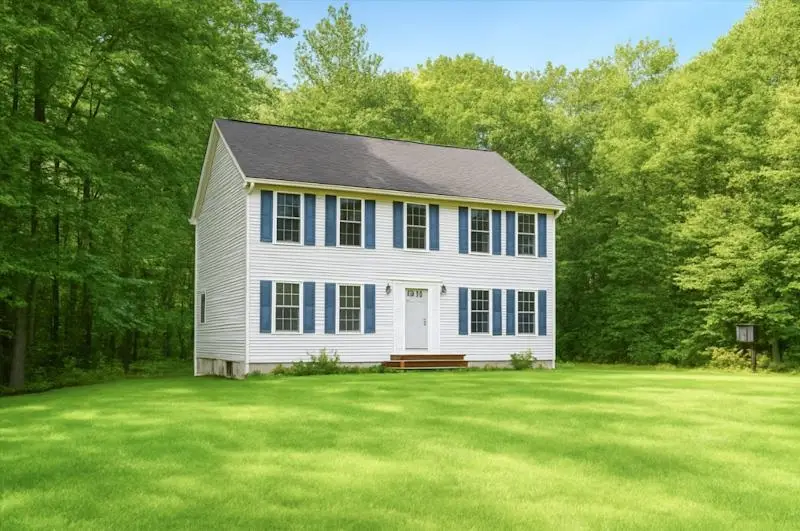 266 Center Hill Road, Epsom, NH 03234 - Image #1