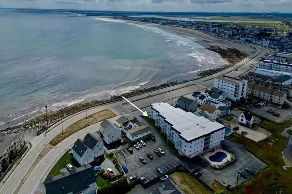 493 Ocean Boulevard #2, Hampton, NH 03842