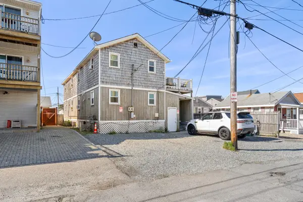 12 Johnson Avenue #F, Hampton, NH 03842