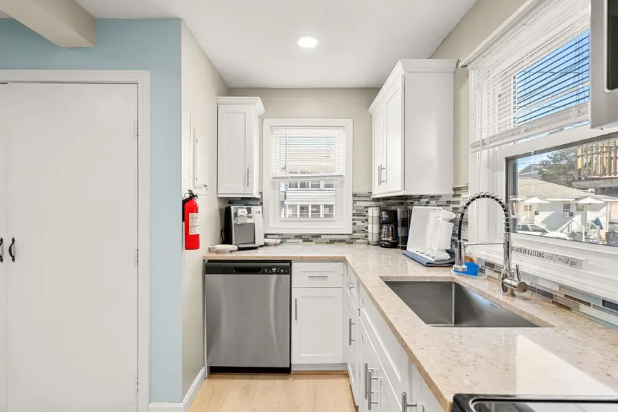 12 Johnson Avenue #F, Hampton, NH 03842 - Image #3