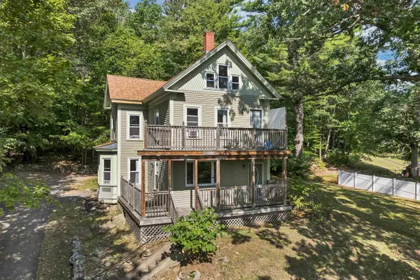 172 Center Street, Wolfeboro, NH 03894