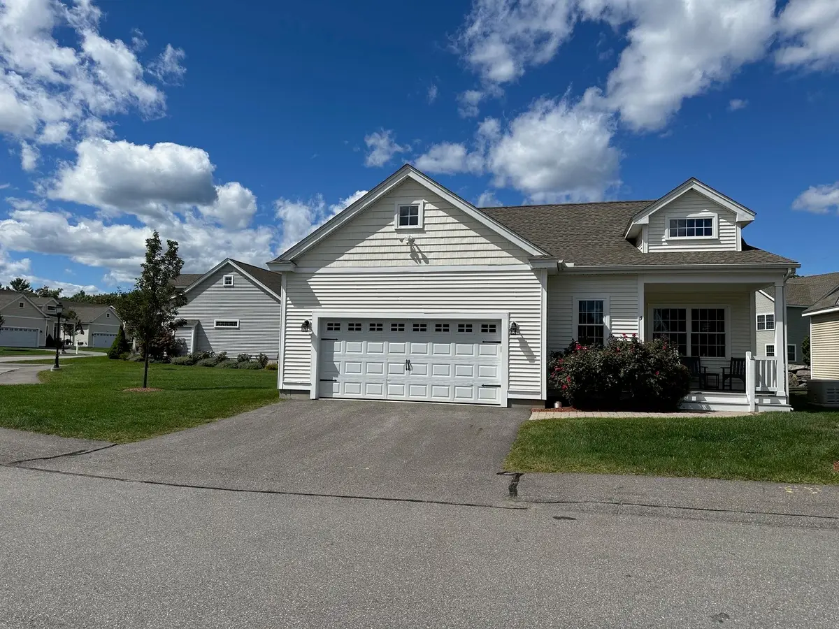 3 Crown Point Circle, Merrimack, NH 03054 - Image #1