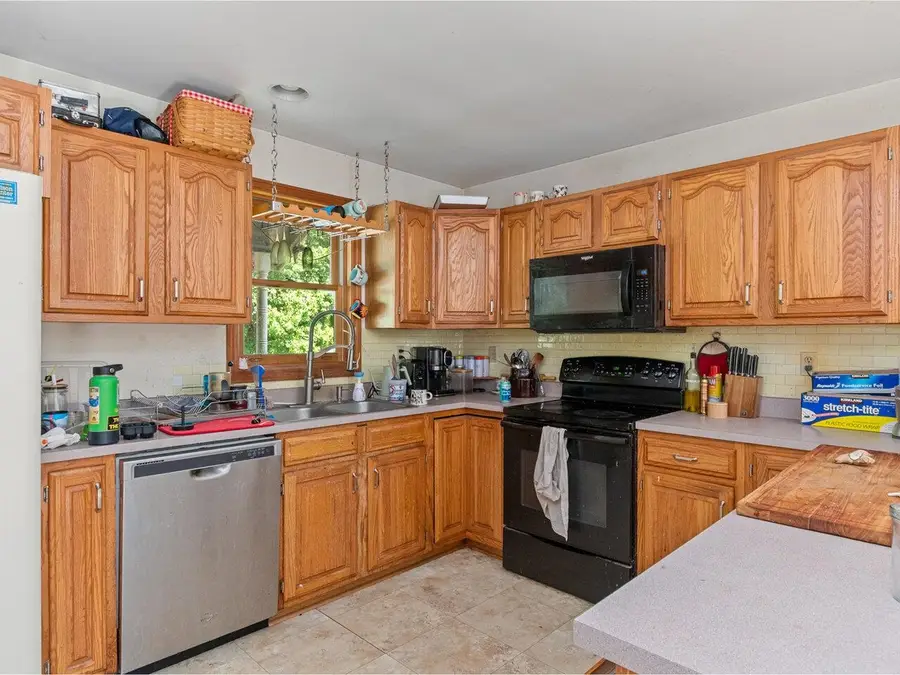 27 Oak Hill Lane, Westford, VT 05494 - Image #3