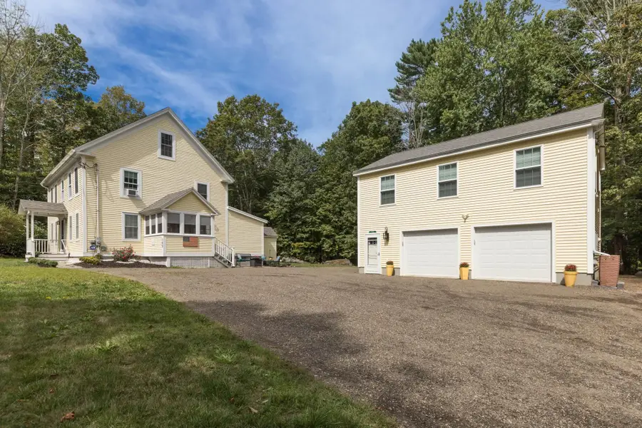 105 Brentwood Road, Exeter, NH 03833 - Image #2