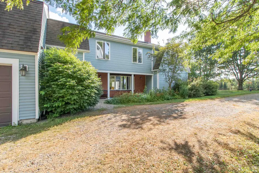 586 Old Coach Road, Lyndon Town, VT 05851 - Image #2