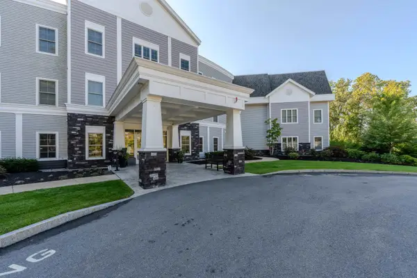 10 Sally Sweets Way #104, Salem, NH 03079