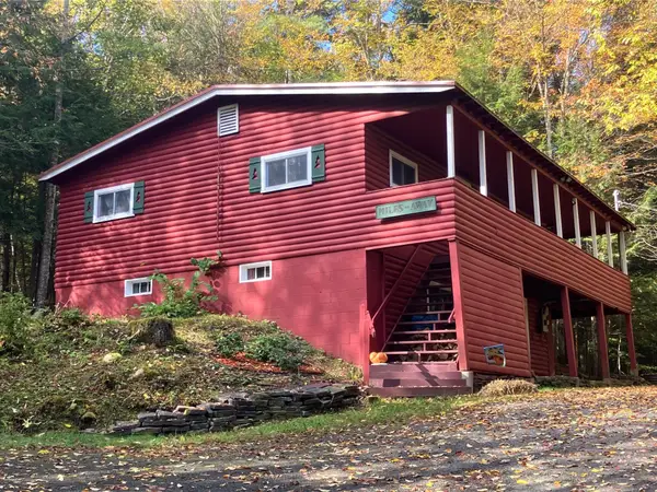 645 Stratton Arlington Road, Wardsboro, VT 05360