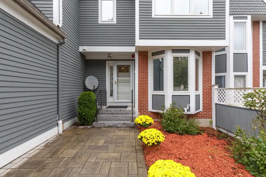 49 Hickory Lane, Windham, NH 03087 - Image #3