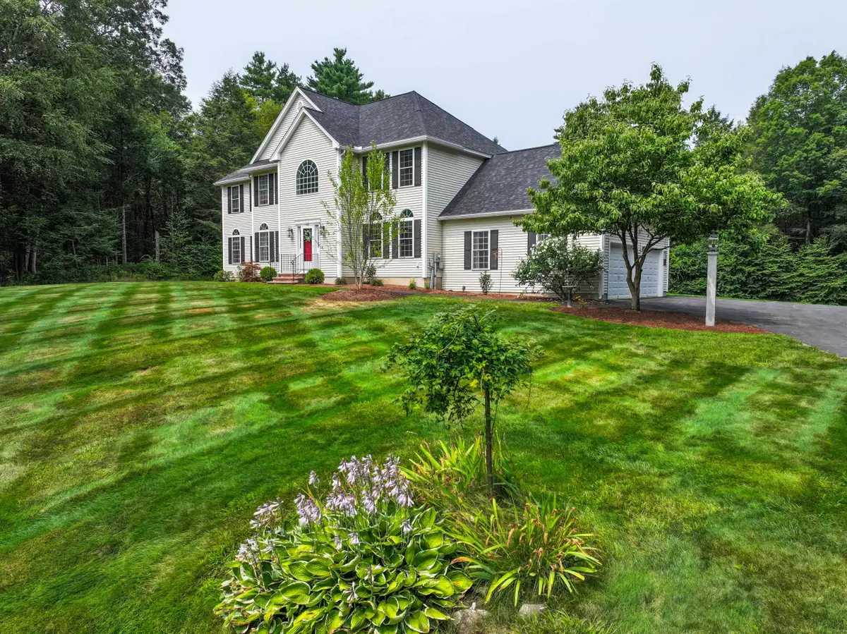 78 Stonebridge Drive, Chester, NH 03036 - Image #1