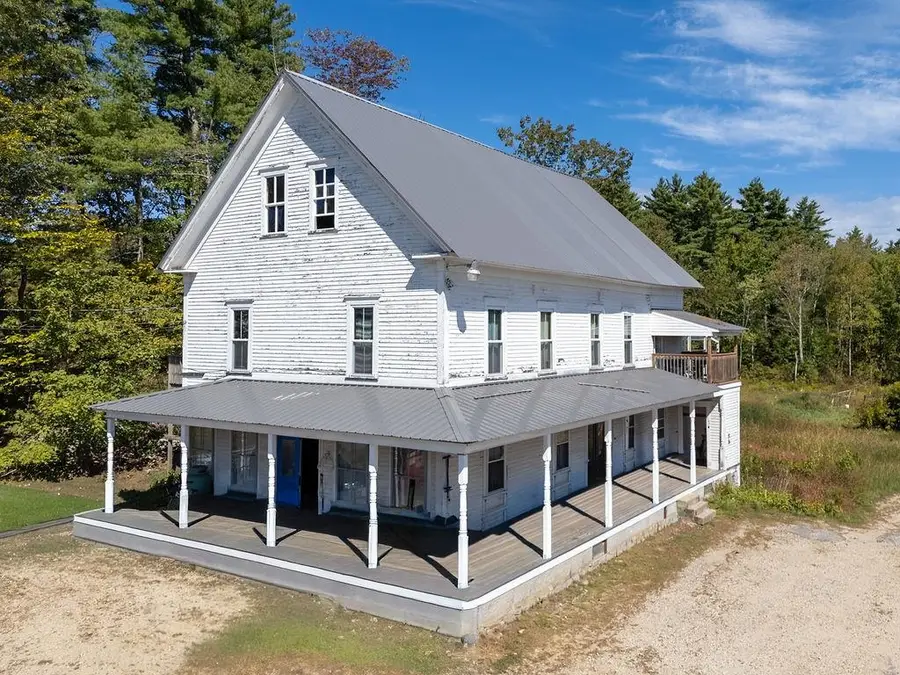 147 Middle Road, Deerfield, NH 03037 - Image #2