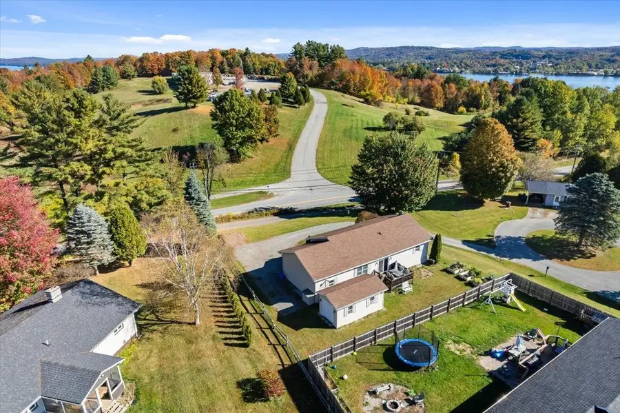 274 Scottsdale Road, Newport, VT 05855 - Image #2