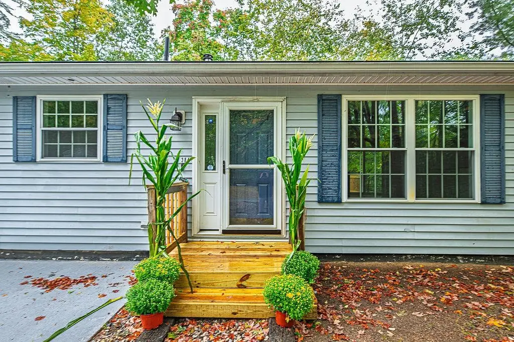 384 Cross Road, Rochester, NH 03867 - Image #1