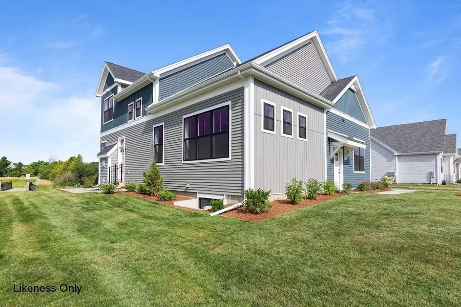 136 Elm Street #SM32, South Burlington, VT 05403 - Image #2