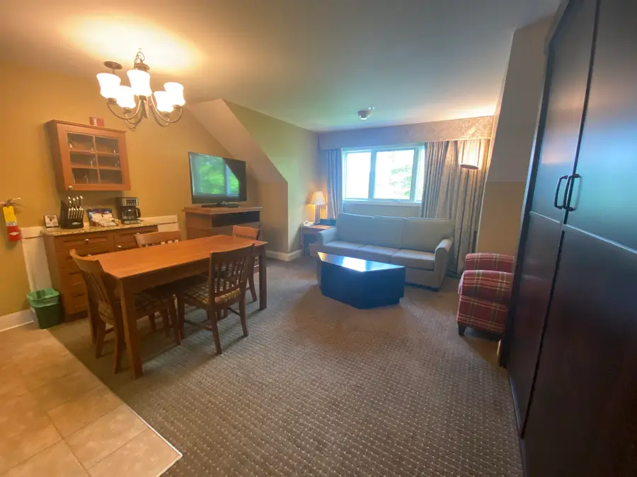 304/06 Qtr.2,89 Grand Summit Way, Dover, VT 05356 - Image #3