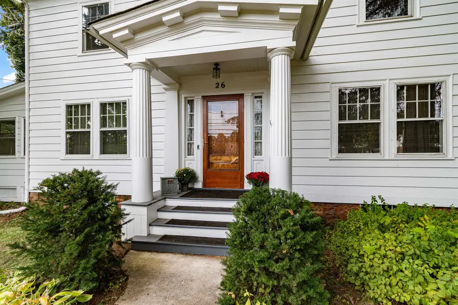 26 Lincoln Street, Essex Junction, VT 05452 - Image #2