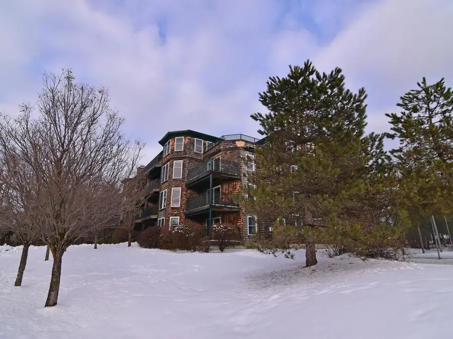 105 Claire Pointe Road, Burlington, VT 05408 - Image #3
