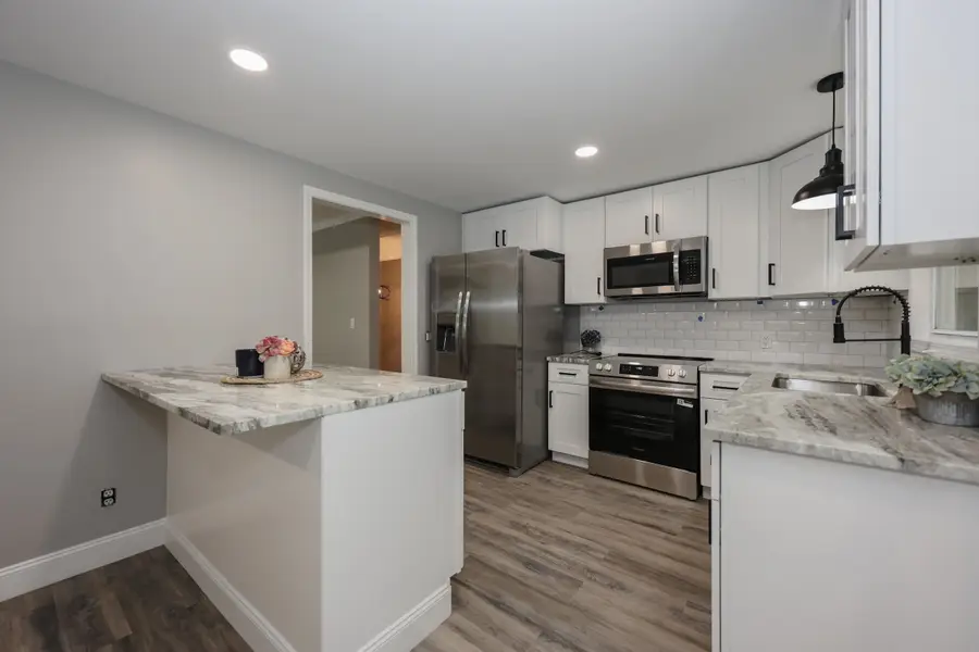 877 St Johnsbury Road, Littleton, NH 03561 - Image #2