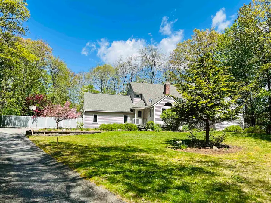 301 N Amherst Road, Bedford, NH 03110 - Image #2