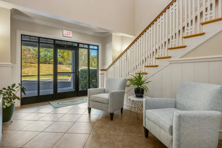 100 Shepards Cove Road #F204, Kittery, ME 03904 - Image #3