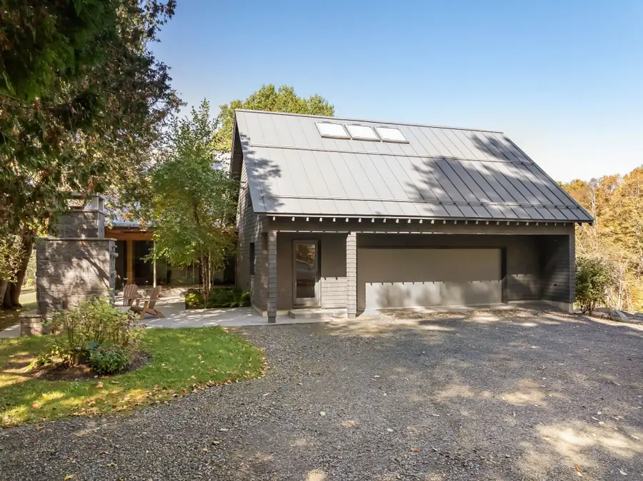 48 Pike Street, Stowe, VT 05672 - Image #2