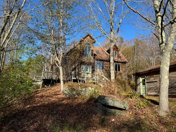 77 Winding Road, West Windsor, VT 05037