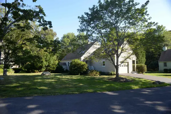 445 Ocean Road, Portsmouth, NH 03801