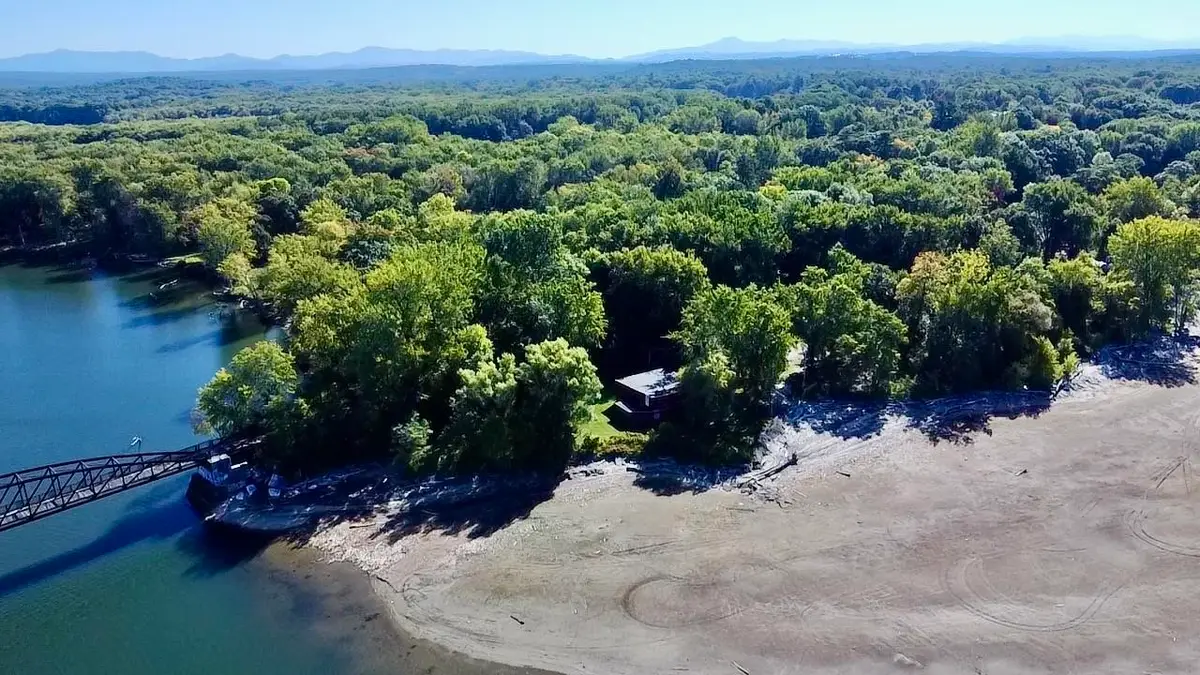 3181 North Avenue, Burlington, VT 05401 - Image #1