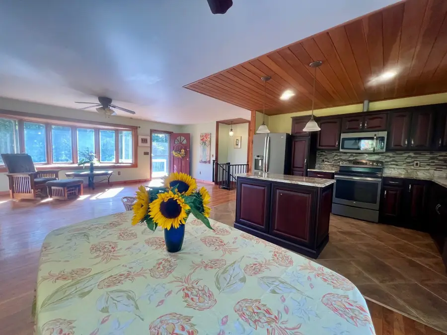 91 Sunny Acres Road, Brattleboro, VT 05301 - Image #3