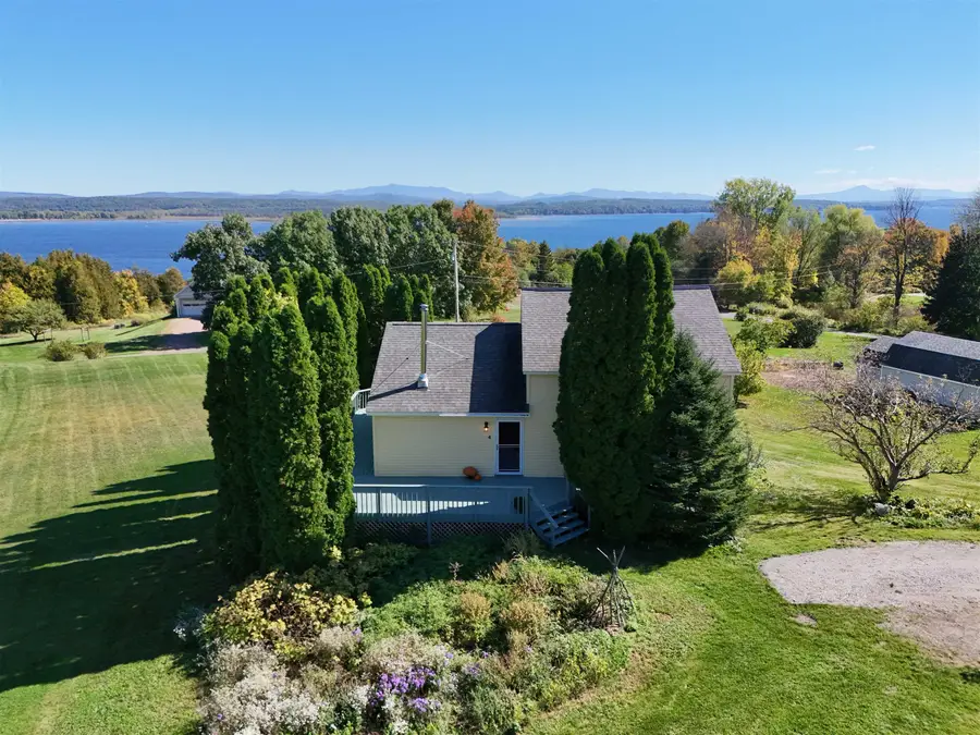 4 Sandbar Heights Drive, South Hero, VT 05486 - Image #2