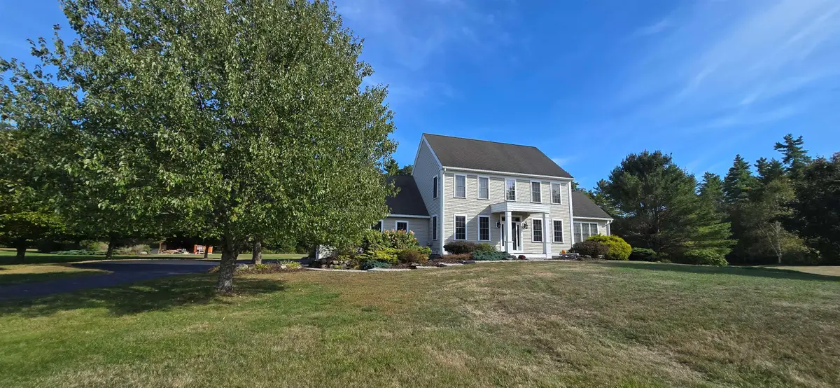 31 Ilona Lane, Loudon, NH 03307 - Image #1