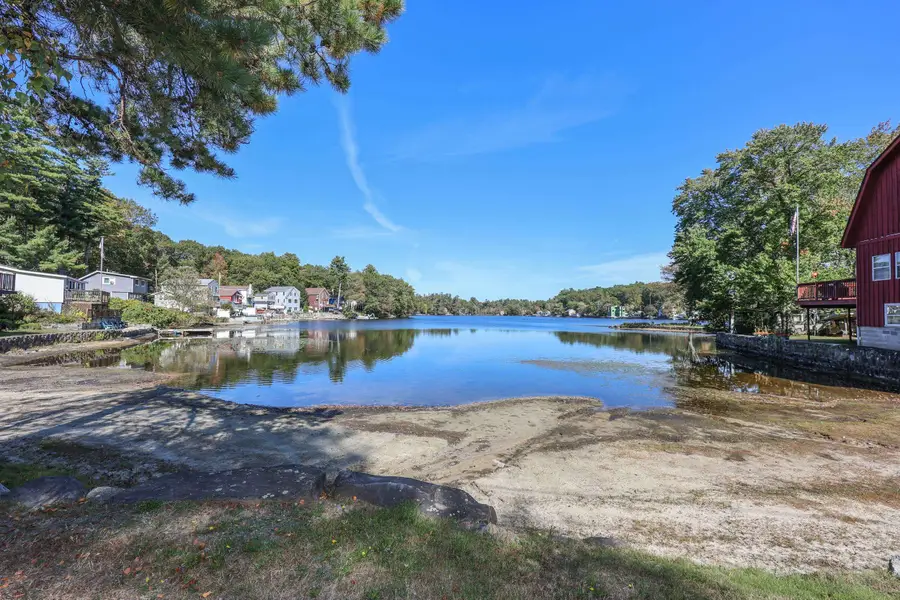 17 Cole Road, Windham, NH 03087 - Image #2