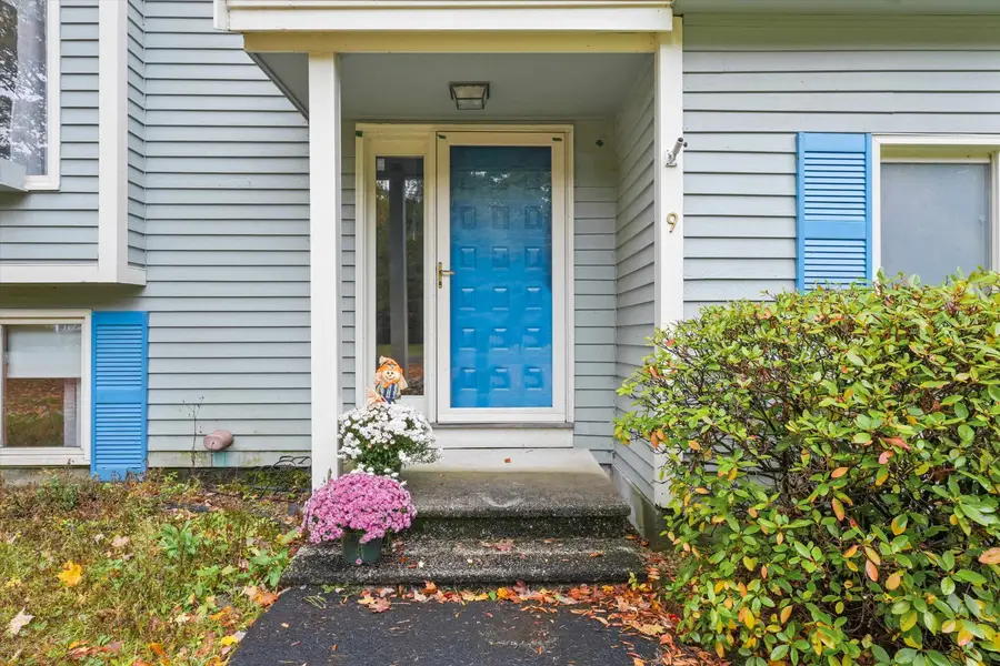 9 Plaza Avenue, Hudson, NH 03051-3234 - Image #2