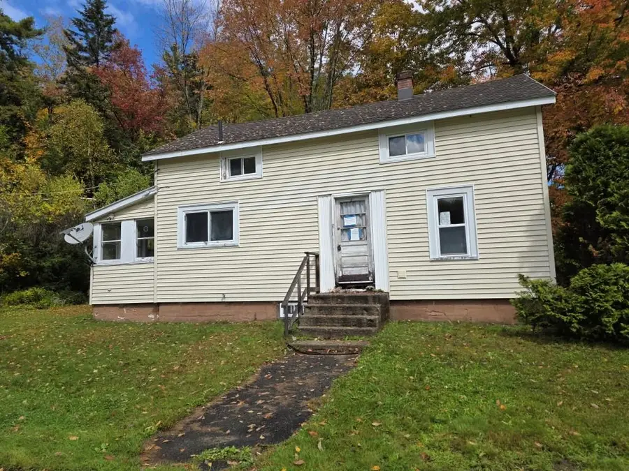 4697 Main Road, Stamford, VT 05352 - Image #2