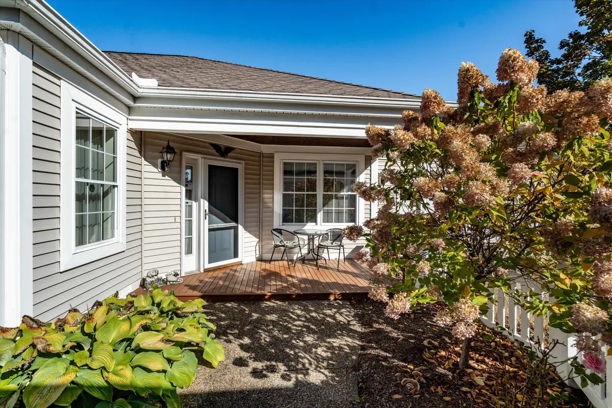 3 Old Coventry Lane, Bedford, NH 03110 - Image #1