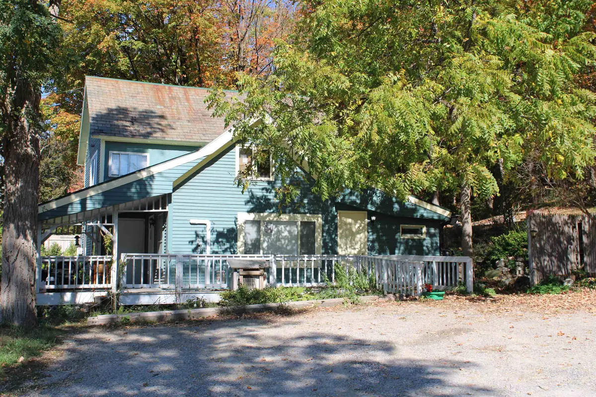 335 Grove Street, Brandon, VT 05733 - Image #1