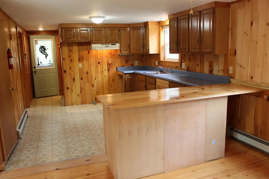 8 Eliot Drive, Wakefield, NH 03830 - Image #2