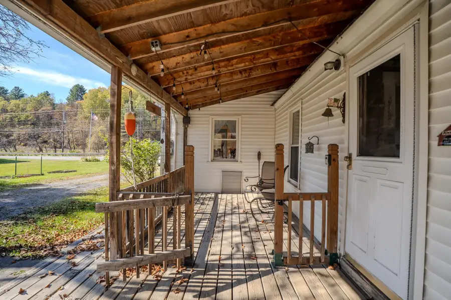 1536 Memorial Drive, Saint Johnsbury, VT 05819 - Image #3